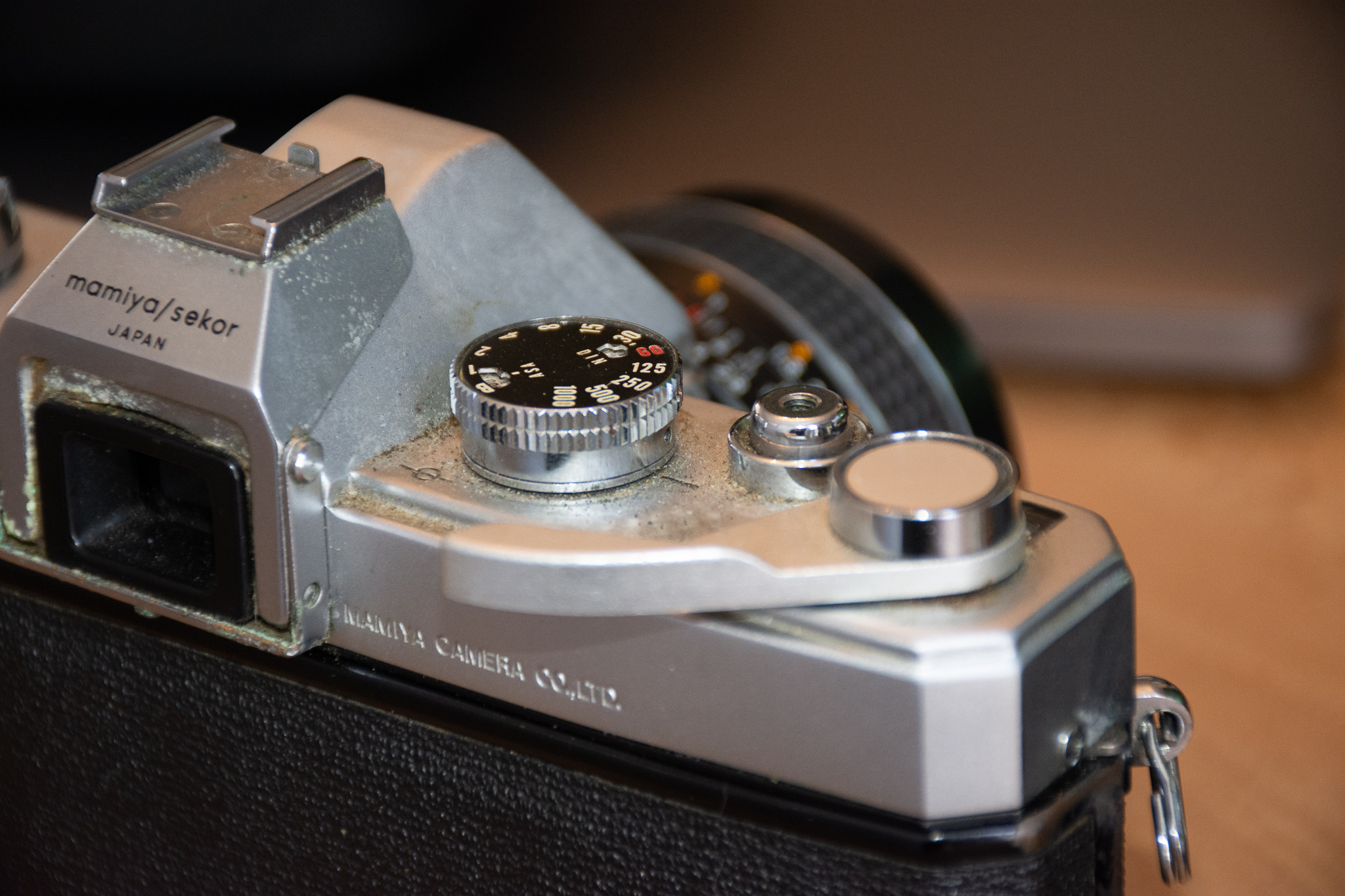 Mamiya/Sekor 1000DTL Camera Closeup Rear